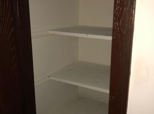 1806 Heatherway Ln APT 2D, New Lenox, IL 60451