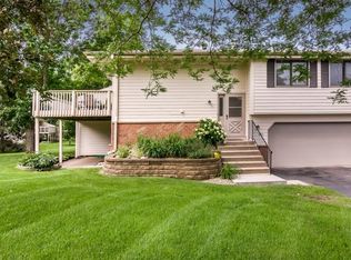 11133 Vessey Cir, Bloomington, MN 55437