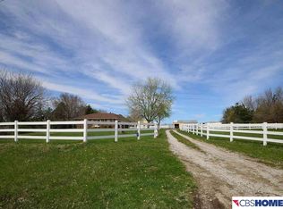 22502 Schram Rd, Gretna, NE 68028