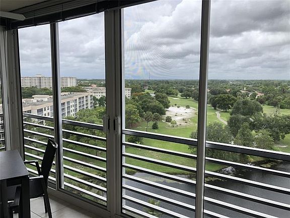 2nd image of 3499 Oaks Way APT 1006