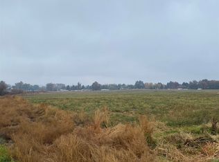 Xxx Edgemont, Emmett, ID 83617
