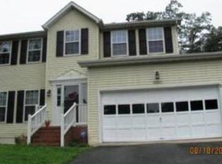 9602 Gunston Hall Rd, Fredericksburg, VA 22408