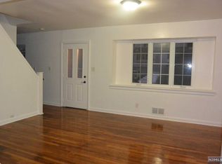 60 Franklin Ave, Fairview, NJ 07022