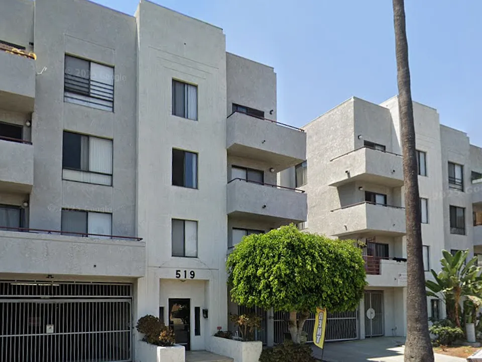 GRAMERCY APTS.