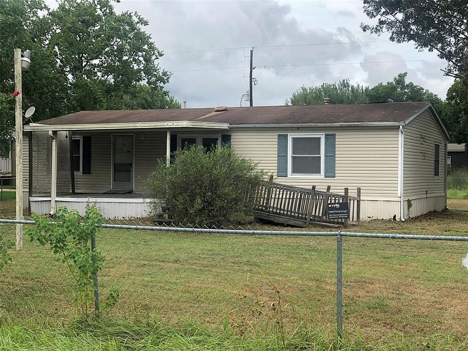 1st image of 22310 Willowwood Dr