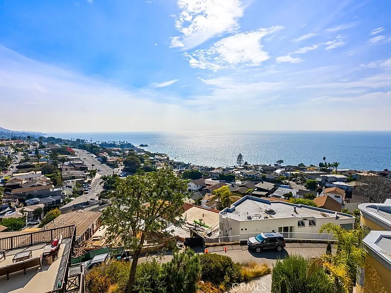 2790 Queda Way — Photo 49