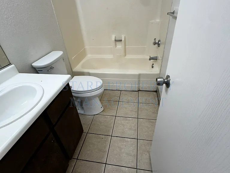 5832 Brush Creek Dr #34 — Photo 11