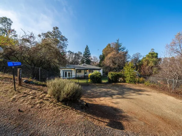 2433 Topside Dr, Auburn, CA 95603