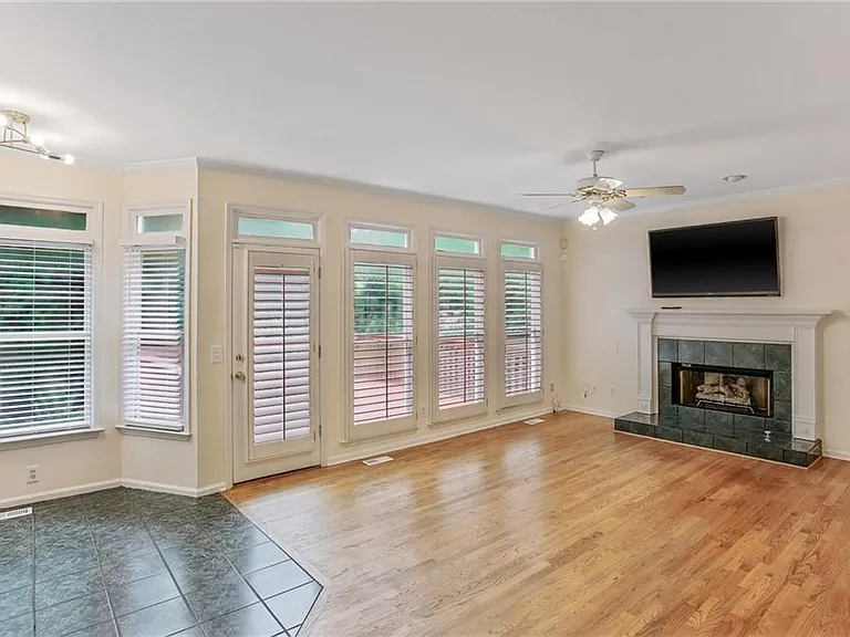 16 Ancient Oak Ct NE — Photo 19
