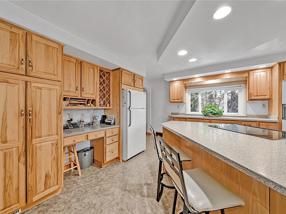8846 State Route 22, New Alexandria, PA 15670 | Zillow