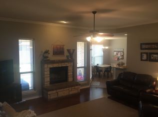 1926 66th St, Windsor Heights, IA 50324