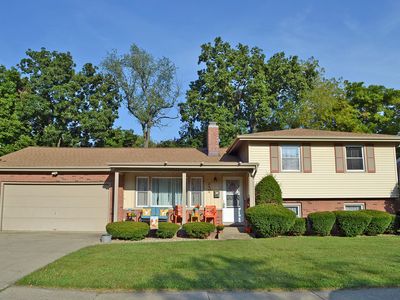 2404 Linden Dr, Valparaiso, IN, 46383