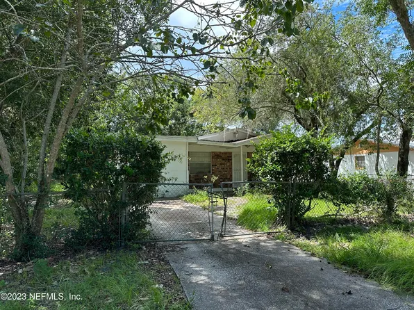 5126 ARROWSMITH Road, Jacksonville, FL 32208