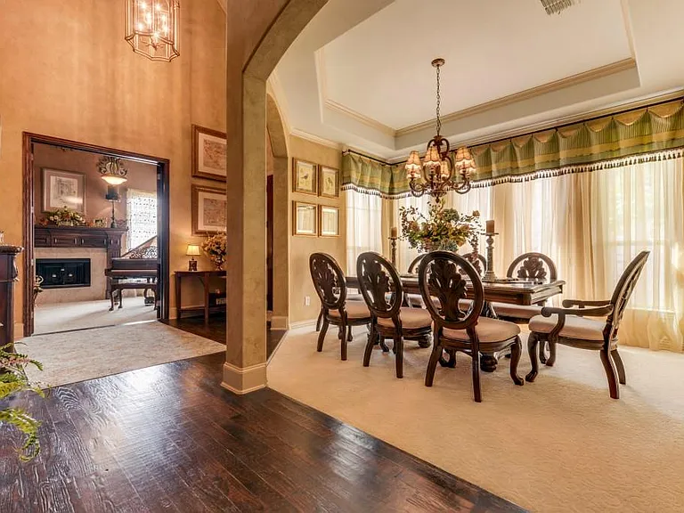 7005 Kenswick Dr — Photo 3