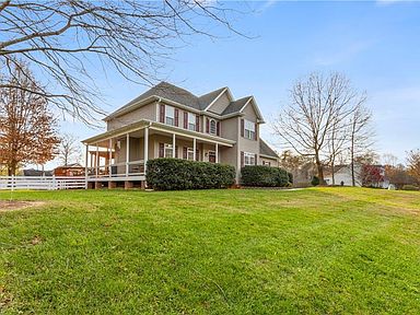 1200 Foxhaven Dr Greensboro Nc 27455 Zillow