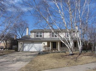 2645 N Phelps Ave, Arlington Heights, IL