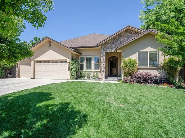 3710 Esperanza Dr, Sacramento, CA 95864