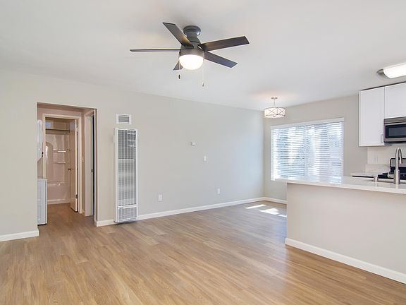3rd image of 4161 Iowa St #11