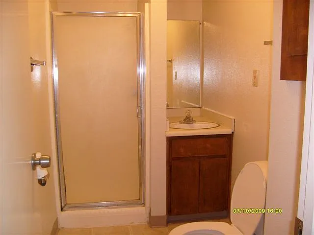 215 Semple St — Photo 10