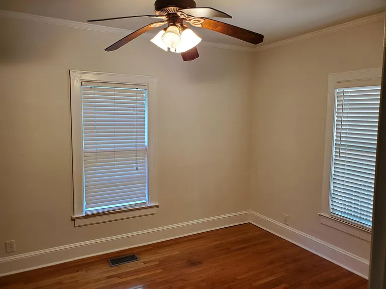 2747 Arbor Ave SE — Photo 12