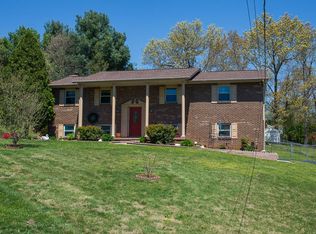 11729 Foxford Dr, Knoxville, TN 37934