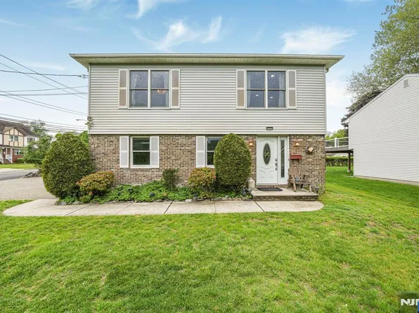 433 Tappan Rd, Northvale, NJ 07647