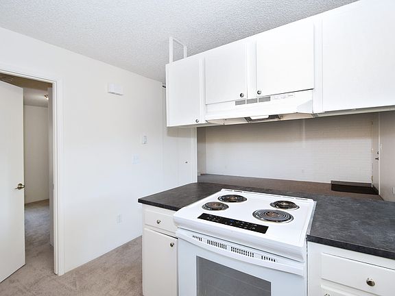 5th image of 13720 SW 6th St APT 20