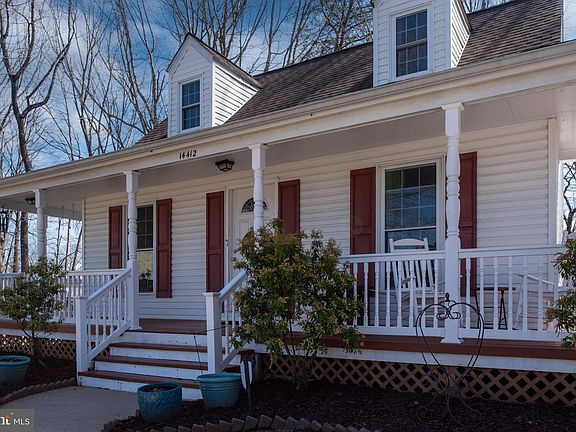 3rd image of 14412 Summerton Ln