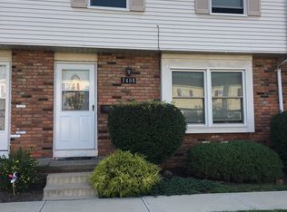 7405 Yorktown Ct UNIT E, Mentor, OH 44060