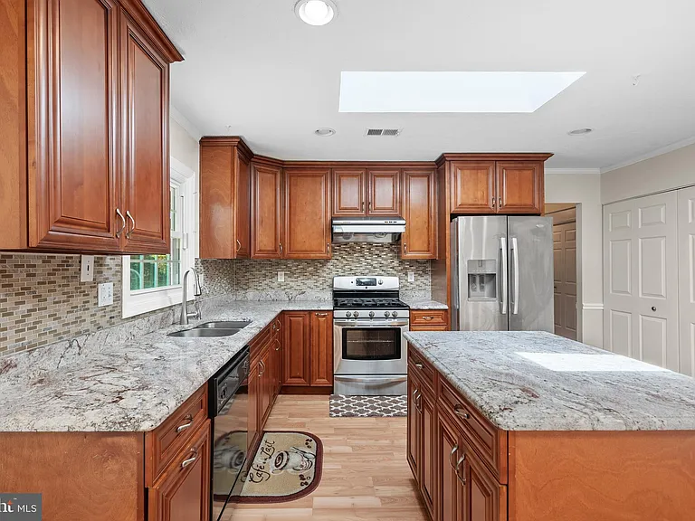 4650 Palomino Ct — Photo 18