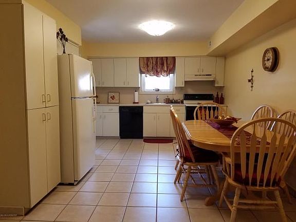 5th image of 20 Briar Mills Dr