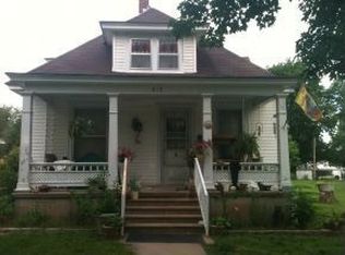 217 N Blanche St, Carthage, MO 64836