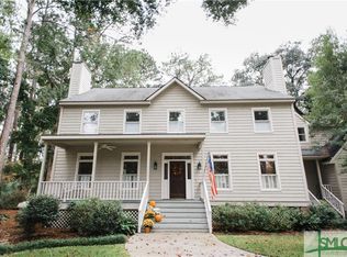 3 Commodore Ct, Savannah, GA 31410