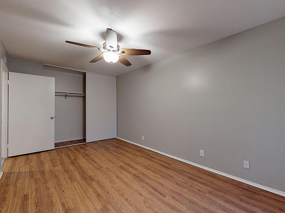 5th image of 487 S Meadowbrook Dr Unit 7