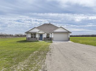 138 Zmolek Rd, Ennis, TX 75119