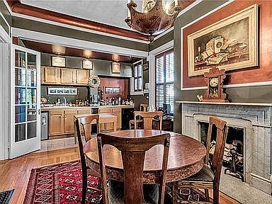 1st-floor office with wet bar adjacent to front entrance