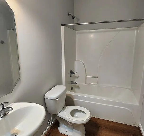 4525 Village Ct — Photo 5