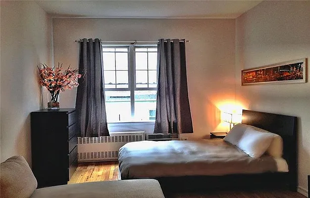 Rented by Buchbinder & Warren | media 23