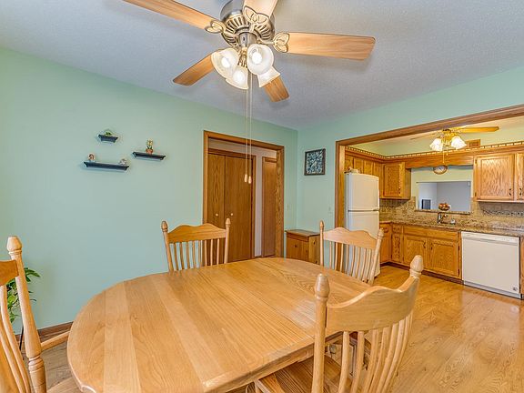3rd image of 839 Winter Park Dr #839