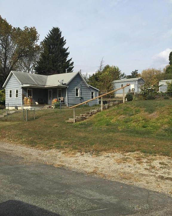 2nd image of 1609 Boyd St