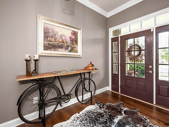 5th image of 497 Weston Park