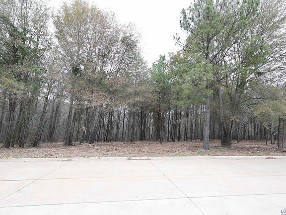 3rd image of 5 Acres Cres #201