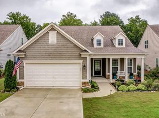 121 Wood Hollow Dr, Woodstock, GA