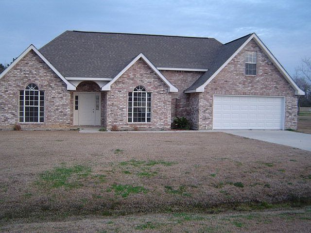2nd image of 8 Pawnee Ln