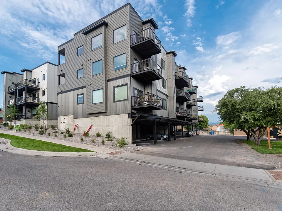 205 Hickory St #302