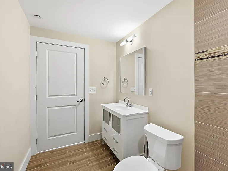 2313 Ellsworth St — Photo 29