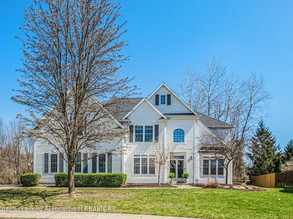 16875 Black Walnut Ln, East Lansing, MI 48823