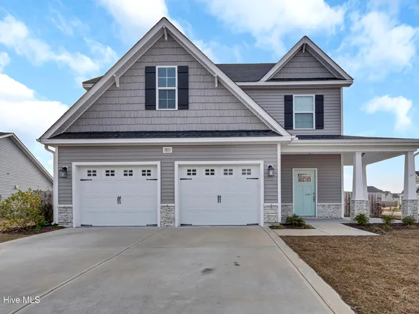 2821 Longleaf Pine Circle, Leland, NC 28451