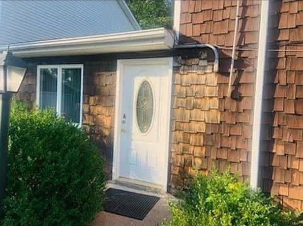 35 Russell Ave APT A
