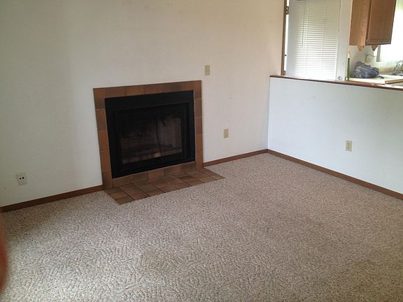 5th image of 513 Pepperhill Ct